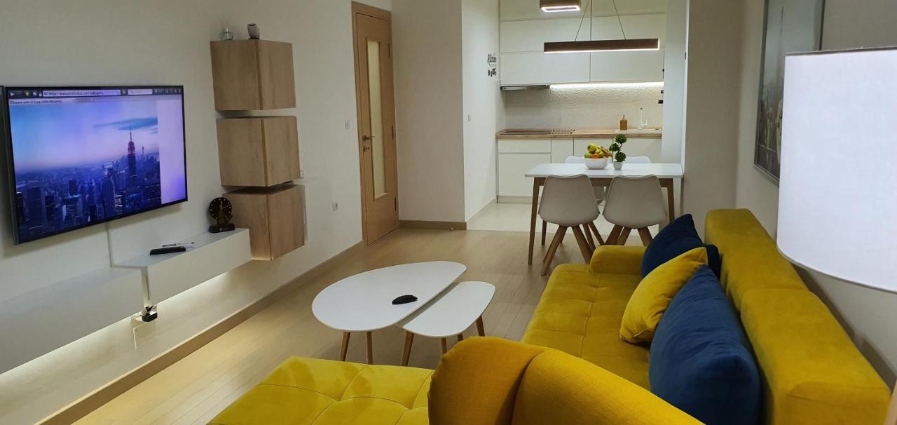 Lux Apartment Flatiron Скоп'є Екстер'єр фото