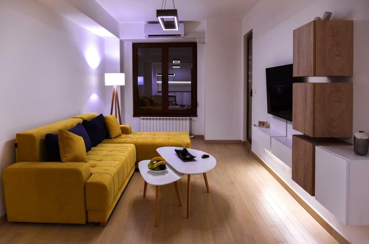 Lux Apartment Flatiron Скоп'є Екстер'єр фото